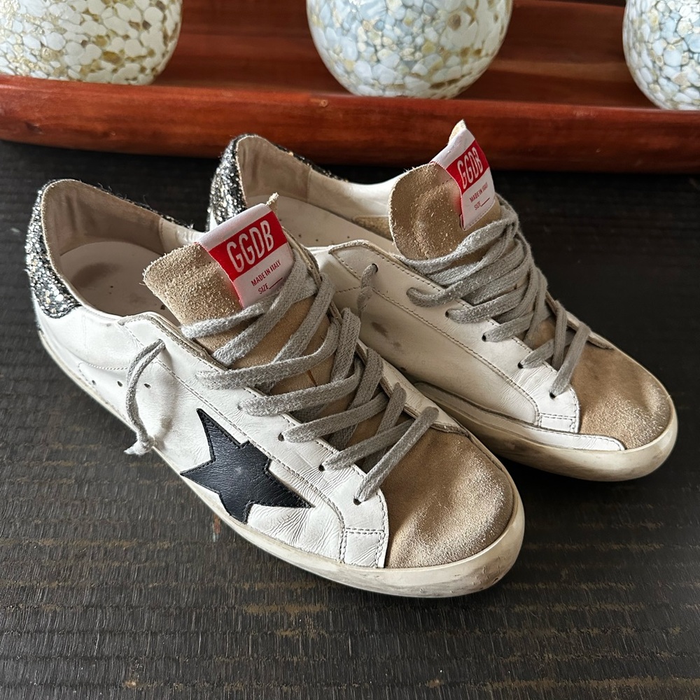 Gently worn Golden Goose size 40 sneakers